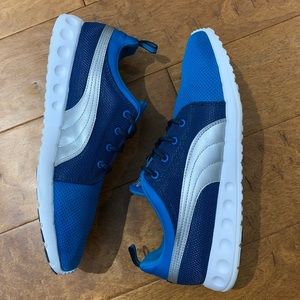 Puma sneakers